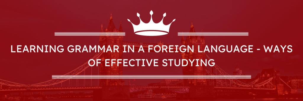 Aprendizaje efectivo Gramática en un idioma extranjero Fácil aprendizaje de gramática en idiomas en línea